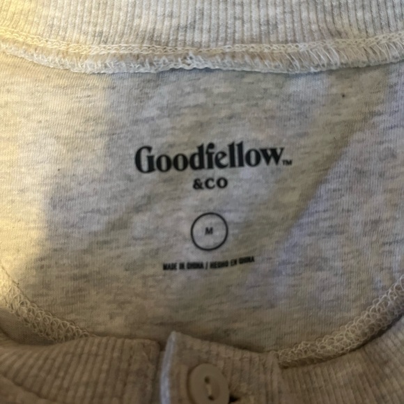 Goodfellow and Co Grey Henley Tee - Picture 2 of 3